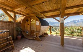 Hacienda Kościelisko - Apartamenty Kierpcówka 5 - jacuzzi z sauną - widok na góry - śniadanie
